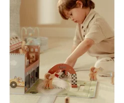 Caja de Juego con Pista de Carreras FSC
