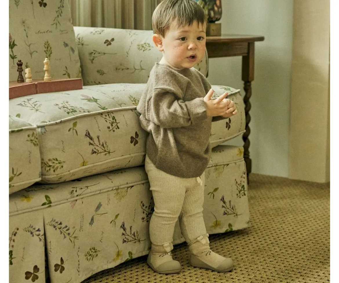 Calzado Attipas Rabbit Beige