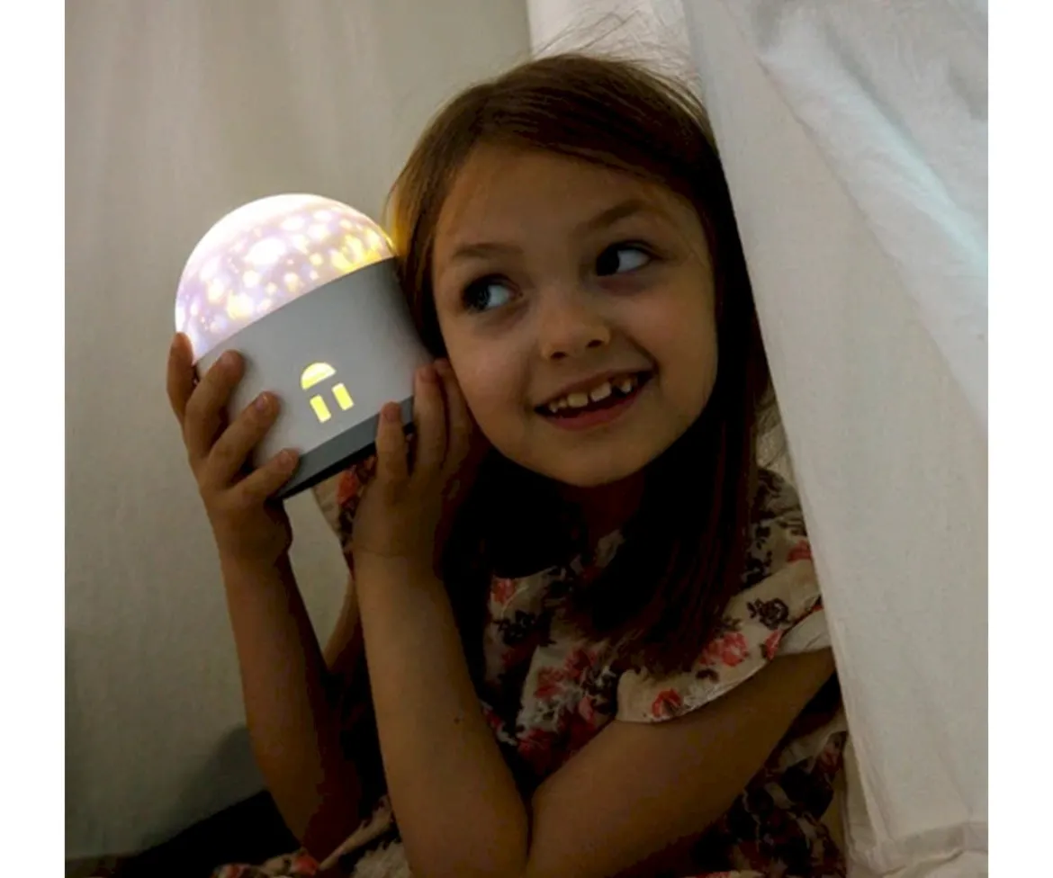 Luz Nocturna GIOstar Casita con Caja de Música
