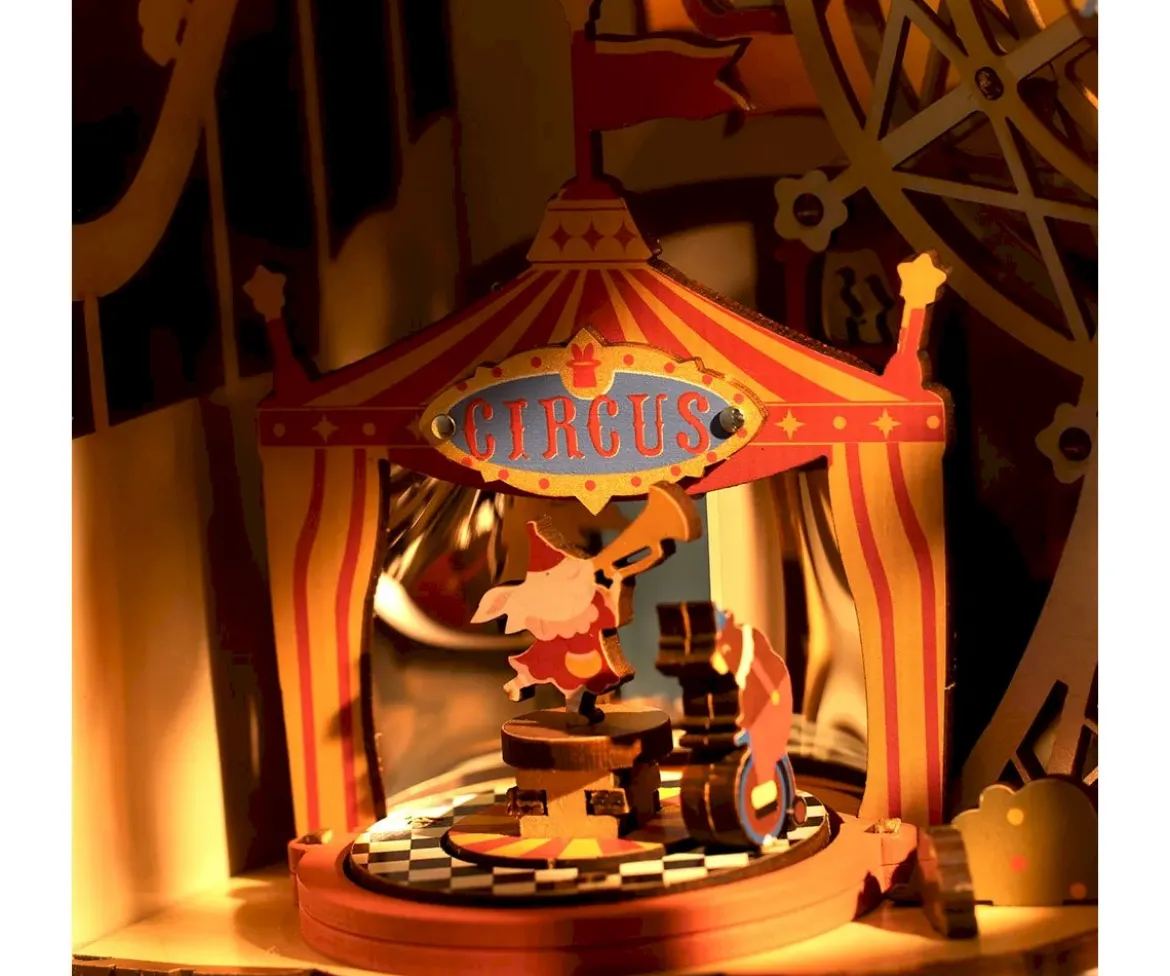 Maqueta a Escala Caja de Música Sunset Carnival