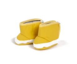 Par de Botas Amarillas para Muñeco Gordis