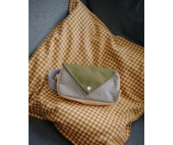 Riñonera Envelope Tickling Grass